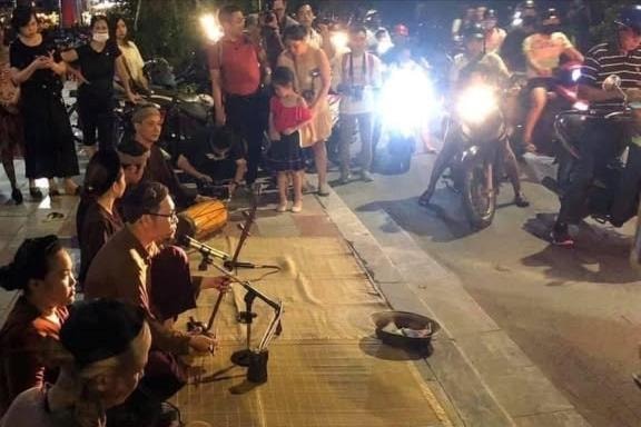 Chiếu xẩm Hải Phòng biểu diễn trở lại