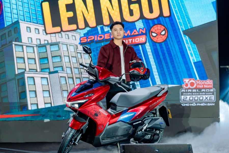 Honda Việt Nam kỷ niệm 30 năm hoạt động, ra mắt mẫu xe Air Blade đặc biệt