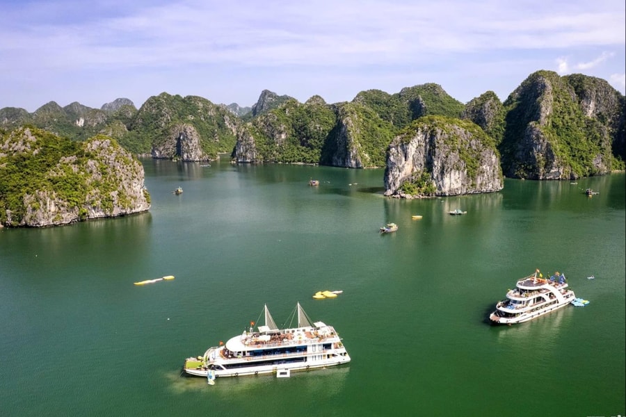 Khách du lịch nước ngoài đến Việt Nam bứt phá mạnh mẽ đầu năm 2026