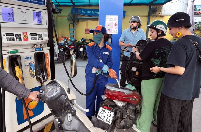 Tăng cường chủ động bảo đảm nguồn cung xăng dầu