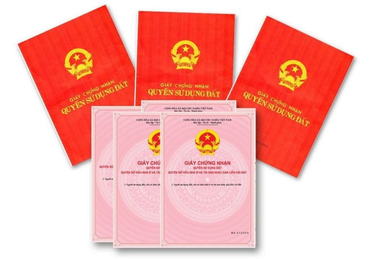 Thủ tục chuyển giấy chứng nhận quyền sử dụng đất từ vợ chồng sang một người