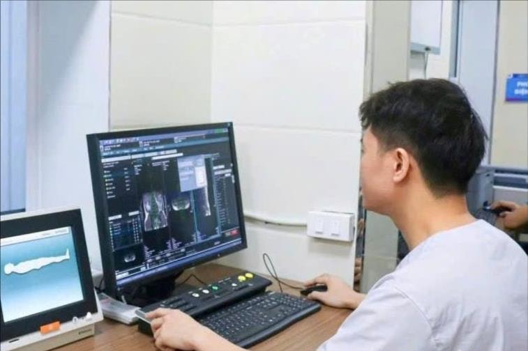 Chuẩn bị đầy đủ thuốc, vật tư y tế và phương tiện hỗ trợ phục vụ bầu cử