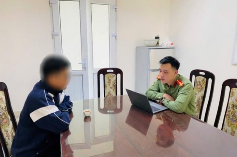 Xử phạt nhân viên bán xe điện vì loan tin 'xăng đã lên 34.000 đồng'