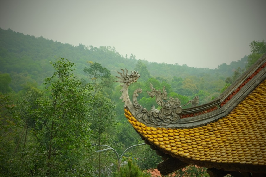 5 ngôi miếu thiêng trên núi Ngũ Nhạc ở Côn Sơn
