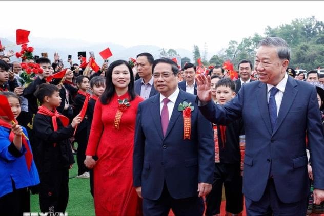 Tổng Bí thư và Thủ tướng dự Lễ khởi công, động thổ đồng loạt các trường nội trú liên cấp biên giới