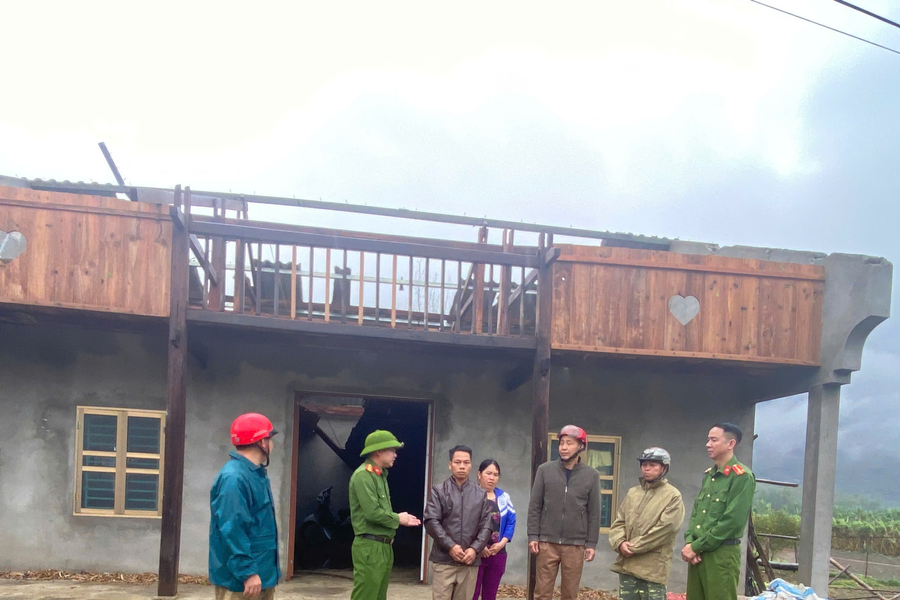 Mưa đá kèm dông lốc gây nhiều thiệt hại tại một số tỉnh vùng núi phía Bắc