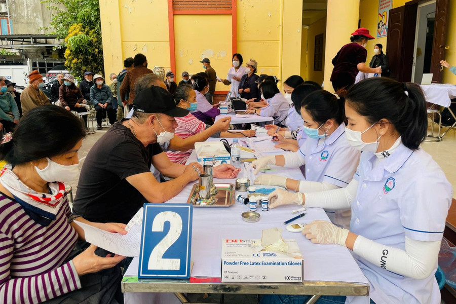 Chủ động phát hiện bệnh lao gắn với khám sức khoẻ định kỳ