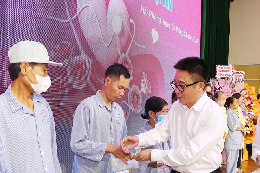 Bệnh viện Việt Tiệp huy động hơn 8 tỷ đồng hỗ trợ người bệnh có hoàn cảnh khó khăn