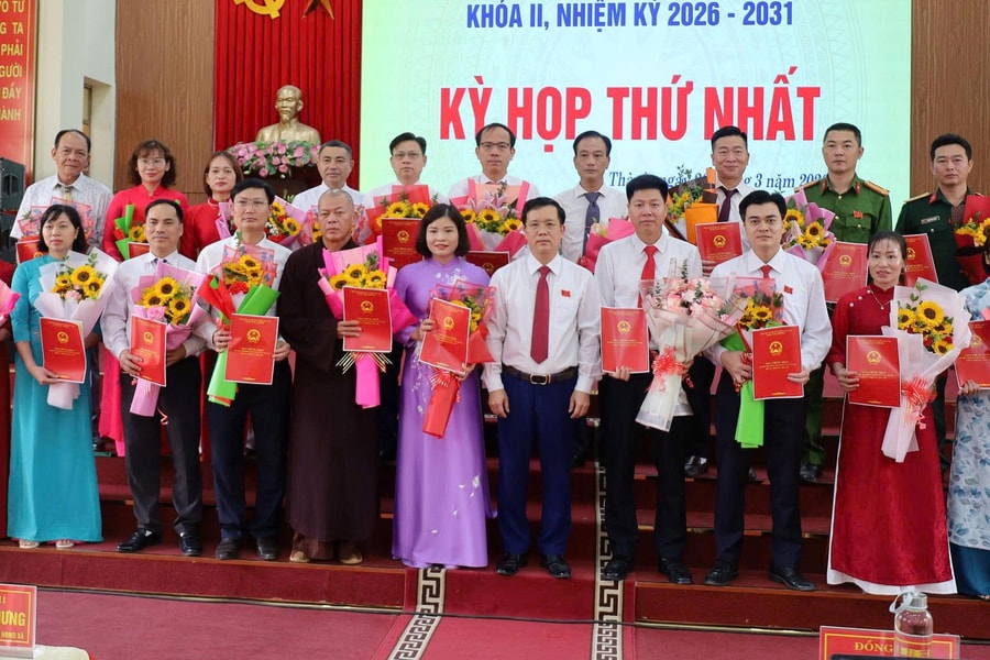 Chủ tịch HĐND, Chủ tịch UBND xã An Thành khoá I tái đắc cử khoá II