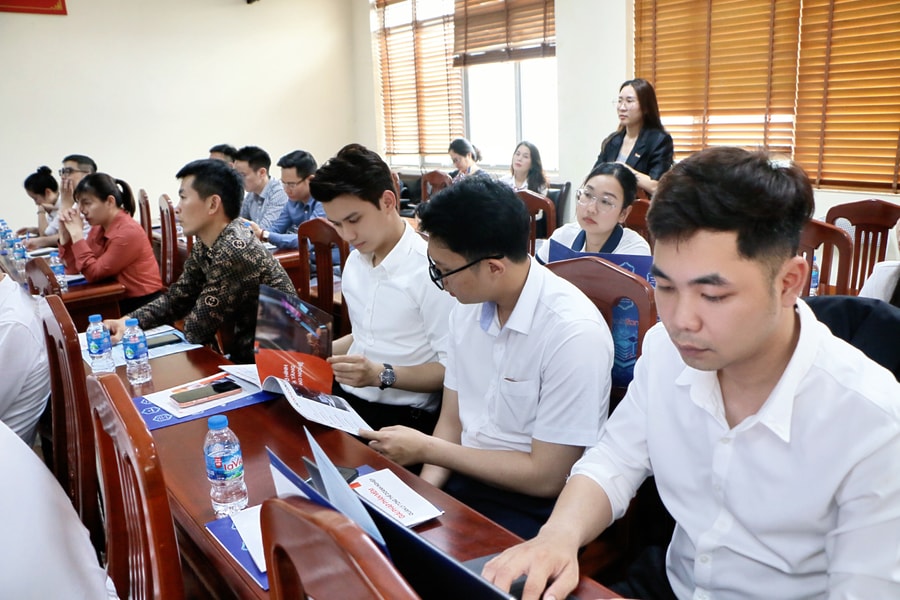 150 doanh nghiệp tham gia hội thảo chuyển đổi số trong khu công nghiệp, khu kinh tế