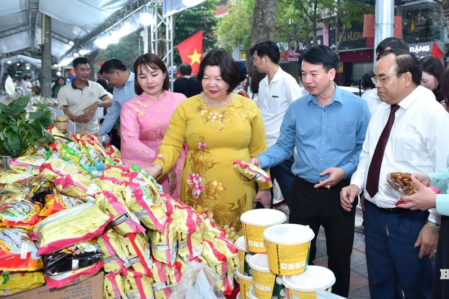 Ngày hội Hợp tác xã Hải Phòng giới thiệu hàng trăm sản phẩm OCOP, đặc sản vùng miền