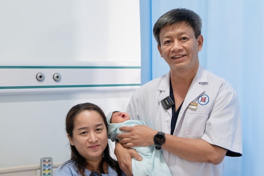 Vỡ tử cung khi mang thai lần 3, sản phụ được cứu sống kịp thời