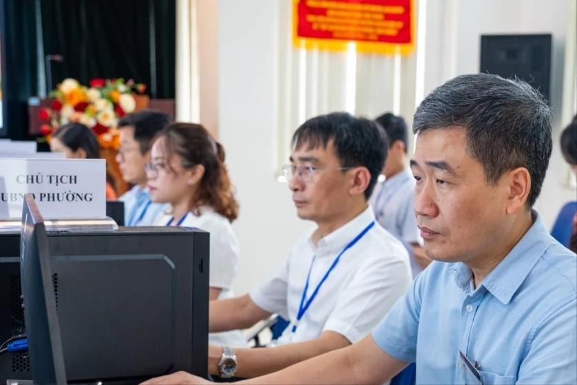 Bộ Nội vụ đề xuất 2 phương án tăng trợ cấp với cán bộ xã già yếu đã nghỉ việc