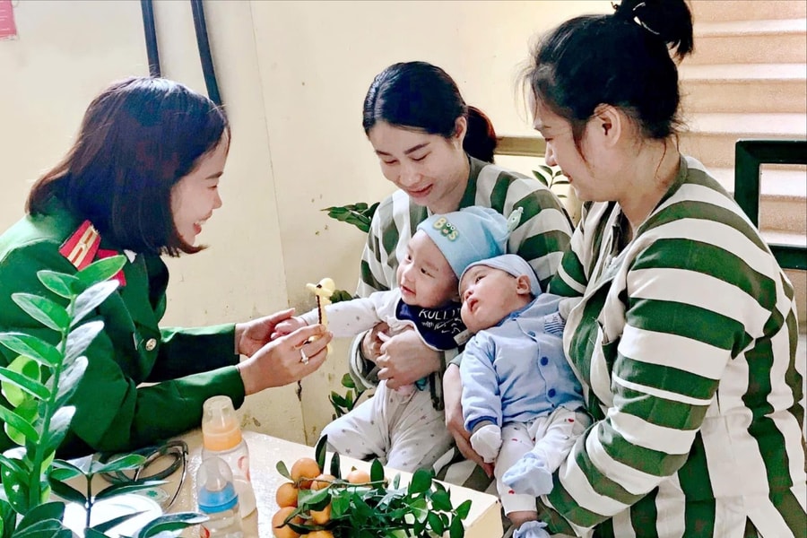 Những người âm thầm 'gieo mầm thiện'