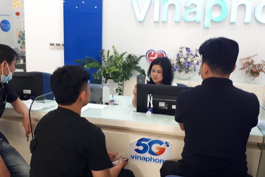 Từ 15/4, đổi thiết bị di động phải xác thực sinh trắc học