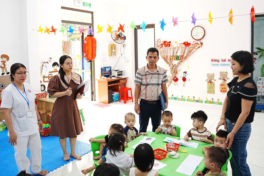 Kiểm tra công tác phòng chống bệnh tay chân miệng tại cơ sở