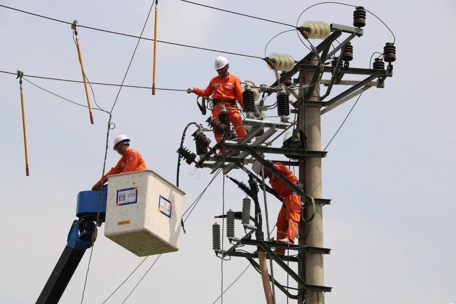 Vi phạm hành chính trong lĩnh vực điện lực bị xử phạt đến 200 triệu đồng