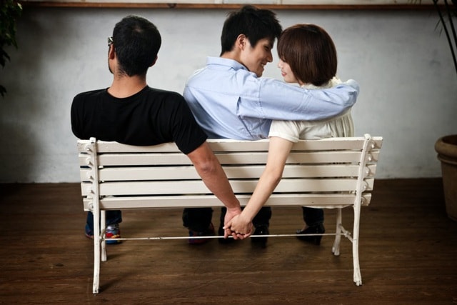 Từ ngày 18/5, tăng gấp đôi mức phạt với hành vi ngoại tình