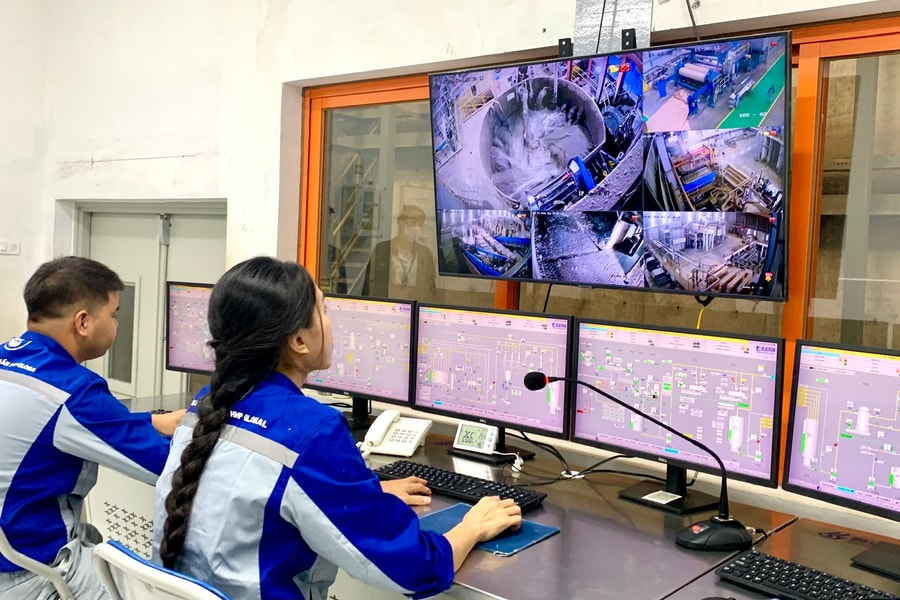 Empowering workers for digital economy