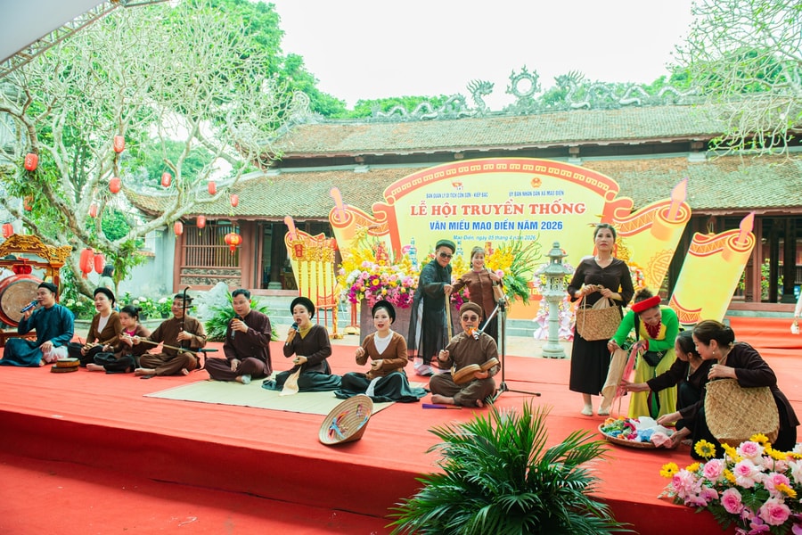 Đánh thức 'mỏ vàng' di sản văn hoá phi vật thể