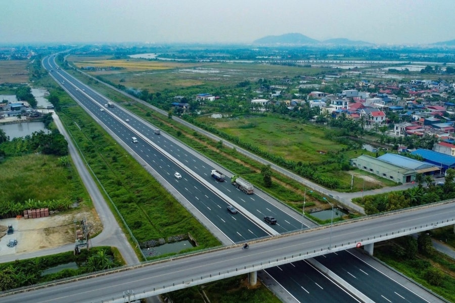 Expanding regional connectivity, creating new momentum for Hai Phong
