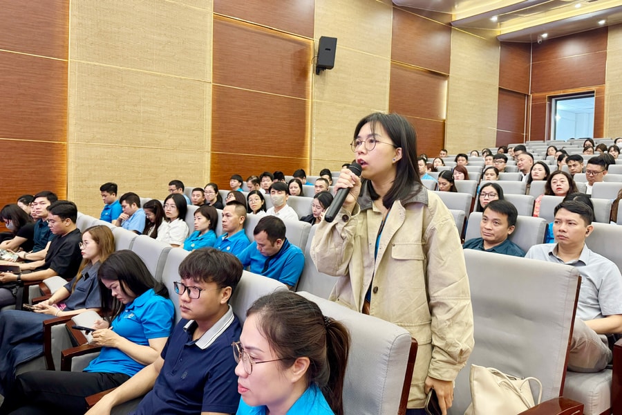 Công đoàn đồng hành doanh nghiệp vượt khó