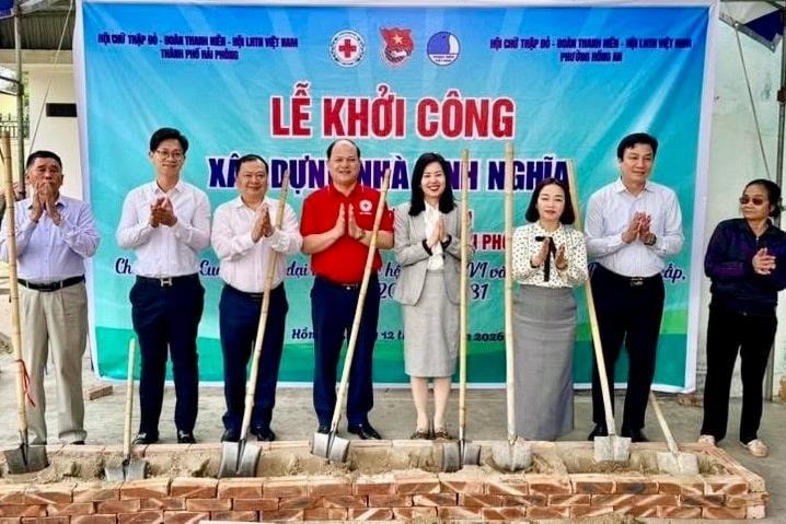 Hải Phòng thông qua chính sách hỗ trợ hộ nghèo, cận nghèo
