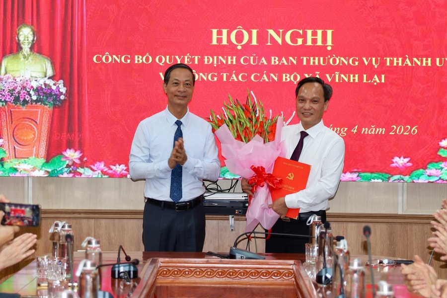 Đồng chí Bùi Văn Vương giữ chức Phó Bí thư Thường trực Đảng ủy xã Vĩnh Lại