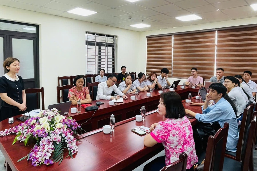 Đề xuất giải pháp khắc phục khó khăn trong công tác phòng chống HIV/AIDS