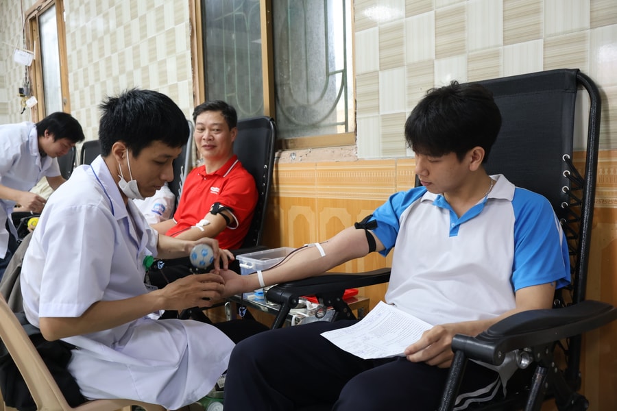 'Đường An - Ngàn trái tim hồng' thu về 219 đơn vị máu