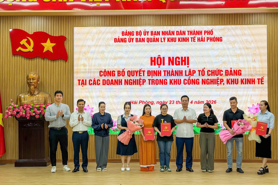 Thành lập 5 tổ chức đảng trong doanh nghiệp ở Hải Phòng