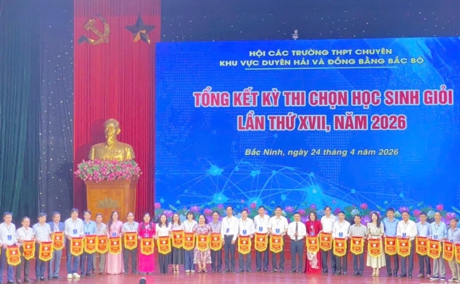 Two Hai Phong’s gifted high schools enter top 5 in regional academic Olympiad