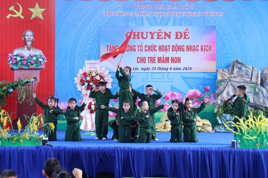 Gieo mầm tình yêu Tổ quốc cho trẻ nhỏ qua nhạc kịch