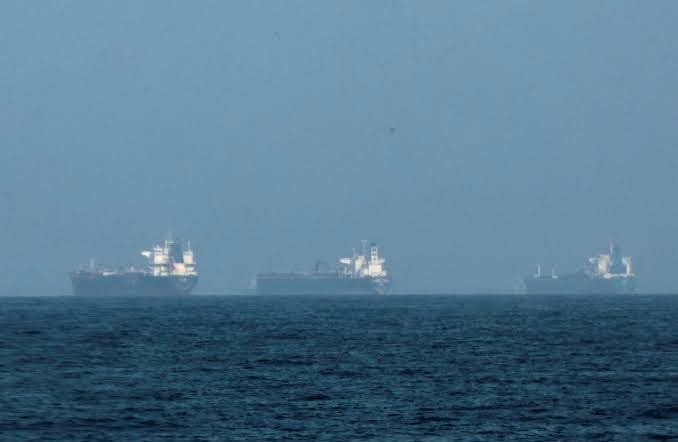 Vùng Vịnh bác bỏ việc Iran thu phí ở eo biển Hormuz