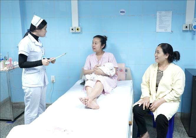 Mô hình 'Phòng Âu Cơ' hỗ trợ lao động nữ sau thai sản