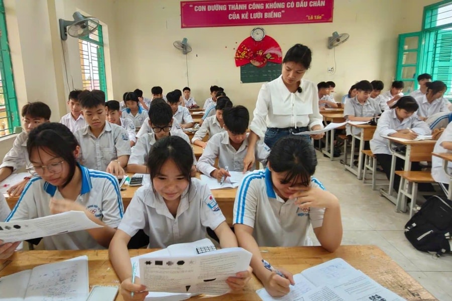 Tiếp tục áp dụng một số quyết định trong lĩnh vực giáo dục