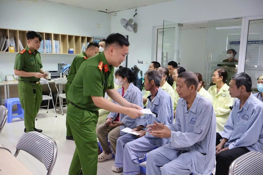 Văn phòng Cơ quan Cảnh sát điều tra tổ chức nhiều hoạt động tri ân
