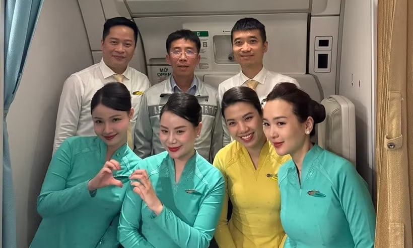 Bác sỹ Bệnh viện Bạch Mai cứu hành khách trên chuyến bay đi Pháp