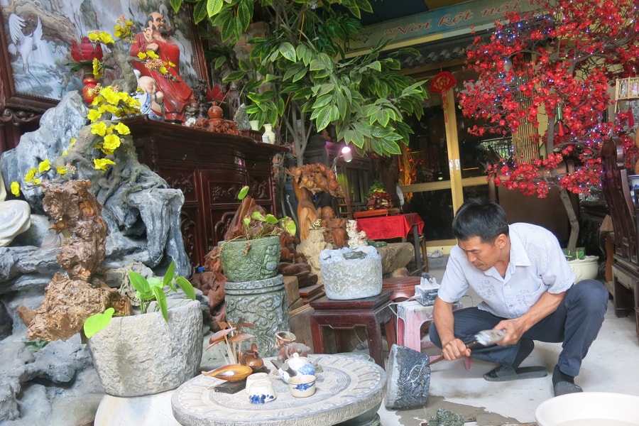 Thú sưu tầm cối đá cũ