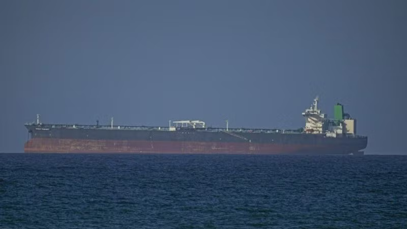 Qatar có thể chấp nhận mức phí tạm thời để khơi thông eo biển Hormuz