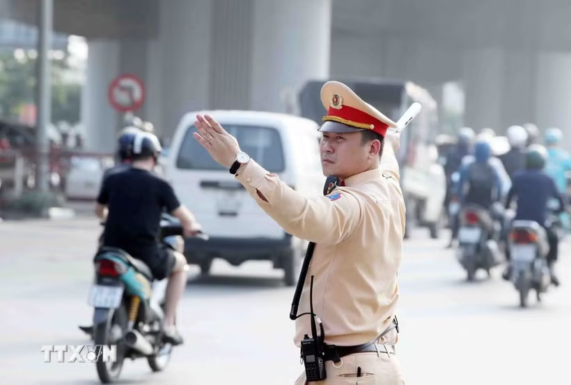 Hà Nội cấm nhiều tuyến đường trong 3 ngày