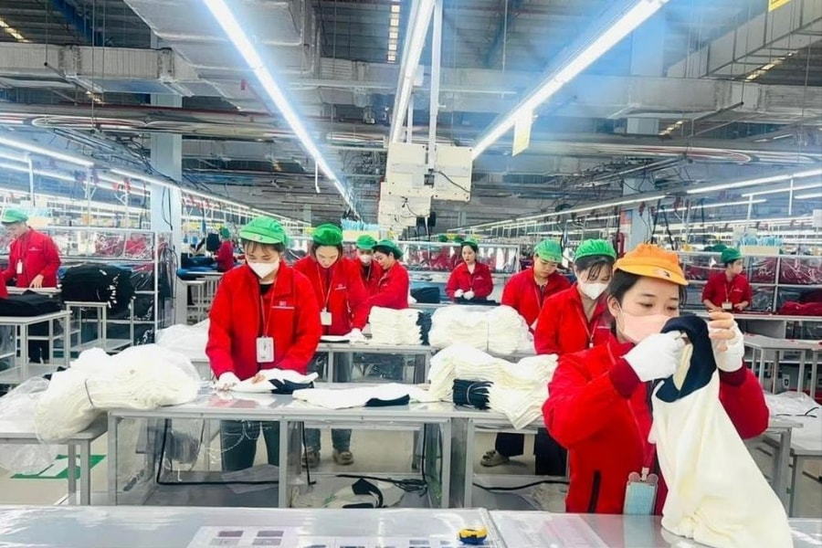 Vốn đầu tư của Việt Nam ra nước ngoài đạt hơn 710 triệu USD trong 4 tháng năm 2026