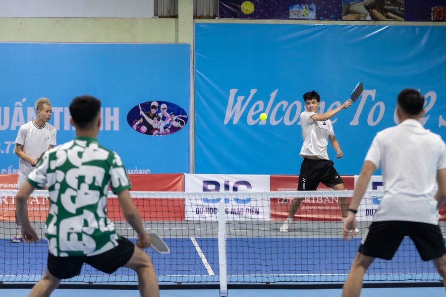 48 cây vợt tranh tài tại Giải Pickleball xã Cẩm Giàng