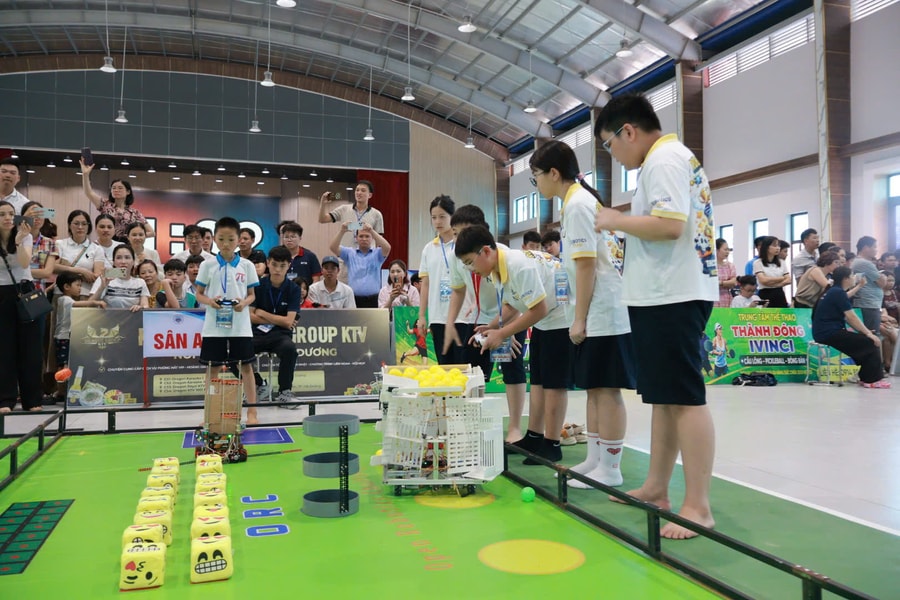 Đội Phoenix Robotic của Hải Phòng giành giải nhất bảng tại Cuộc thi Robocon ORC khu vực miền Bắc