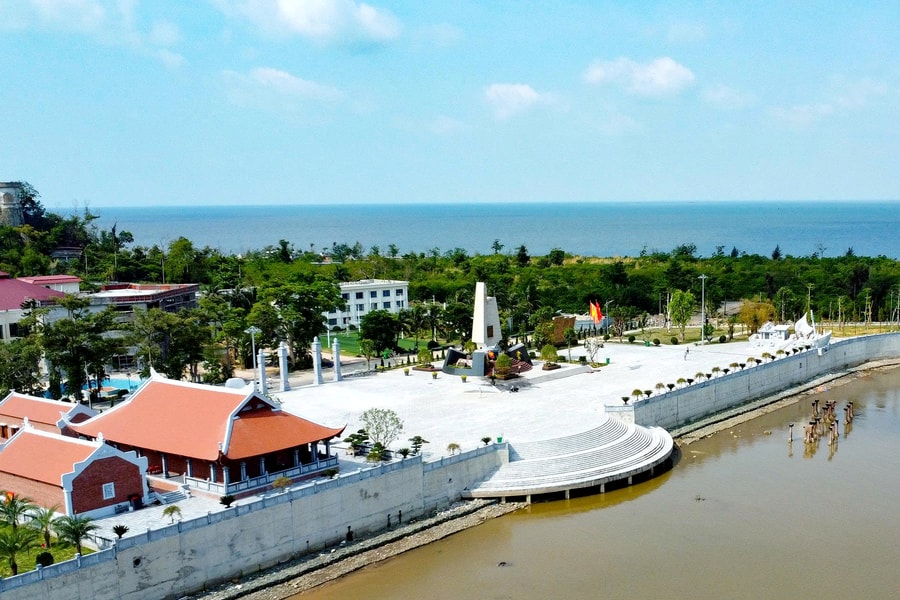 Lực đẩy từ những dự án được 'chọn mặt gửi vàng'