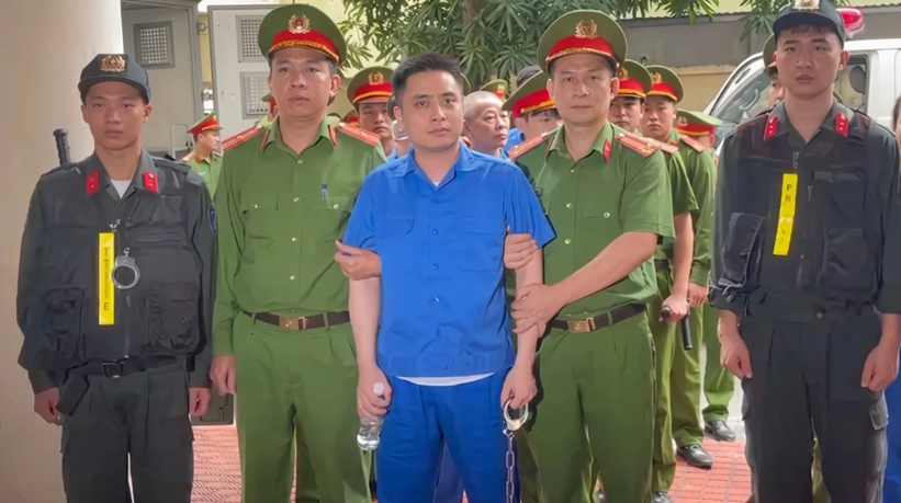 Xét xử 'trùm' ma túy nổ súng chống trả công an