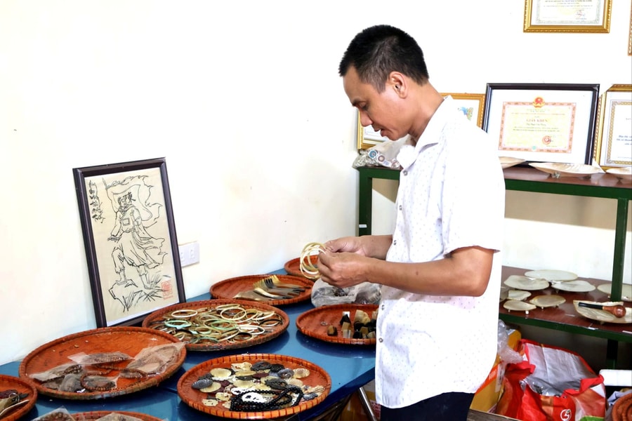 Những người níu nghề xưa ở Thượng Hồng