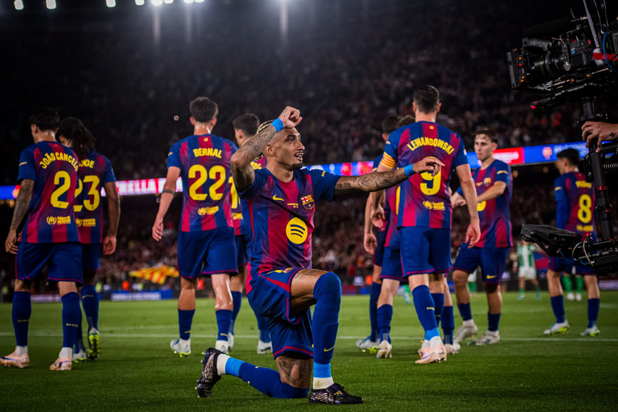 Barca tái lập kỳ tích toàn thắng sân nhà tại La Liga sau 66 năm
