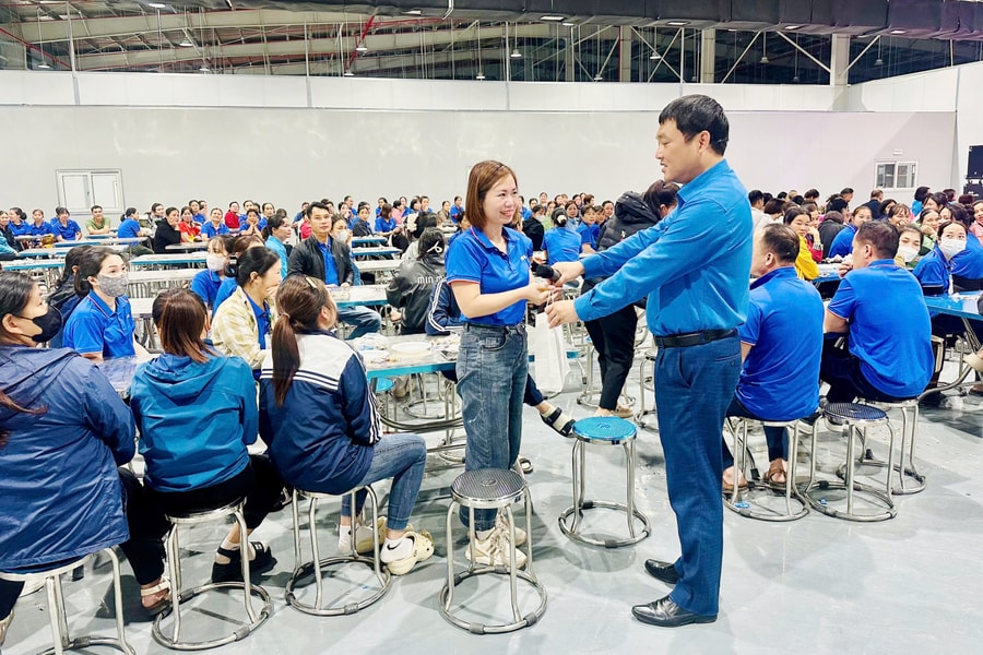 Chủ động ngăn ngừa vi phạm pháp luật trong công nhân lao động