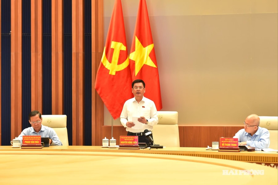 Phó Chủ tịch Quốc hội Nguyễn Hồng Diên làm việc với thành phố Hải Phòng về mục tiêu tăng trưởng hai con số